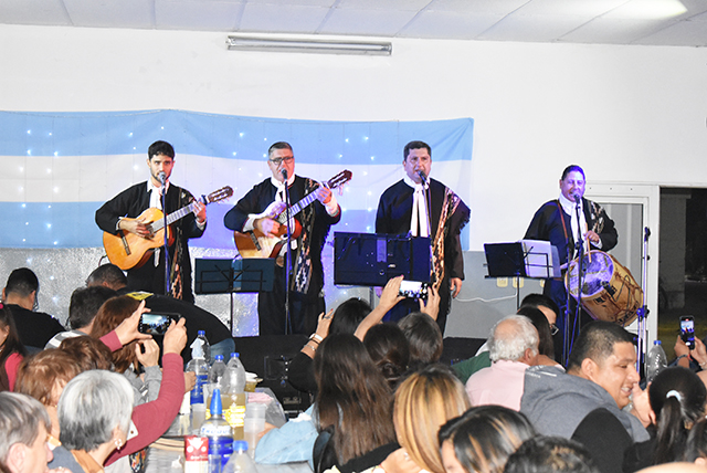 CIERRE CON MÚSICA Y BAILE PARA LA JORNADA DE PUERTAS ABIERTAS