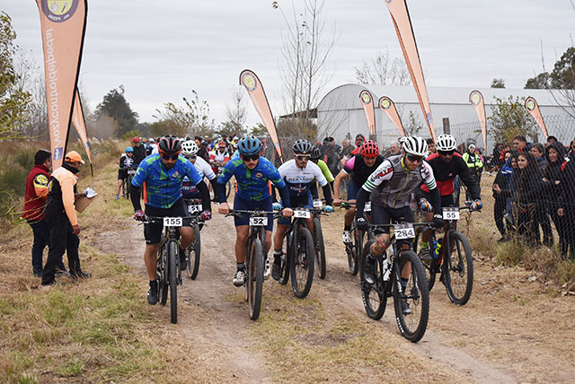 DOMINGO A TODO RURAL BIKE EN DEVOTO