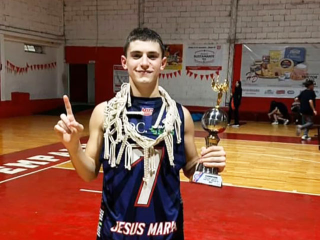 MATÍAS PERONA CAMPEÓN CON LA U17 DE ALIANZA DE JESÚS MARÍA