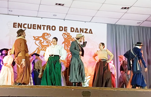 LA DANZA MUNICIPAL SIGUE SUMANDO PREMIOS