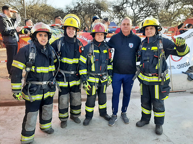 BOMBEROS DEVOTENSES SATISFECHOS TRAS SU PASO POR LAS OLIMPIADAS BOMBERILES