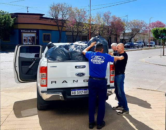 DEVOTO SIEMPRE SOLIDARIO: EXCELENTE RESPUESTA A LA CAMPAÑA PARA AYUDAR A LOS AFECTADOS POR LOS INCENDIOS