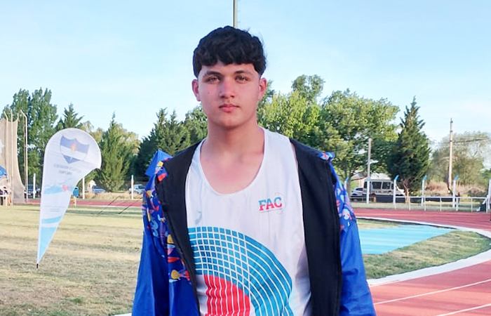 LAUTARO CAMISASSA YA COMPITE EN EL NACIONAL DE ATLETISMO